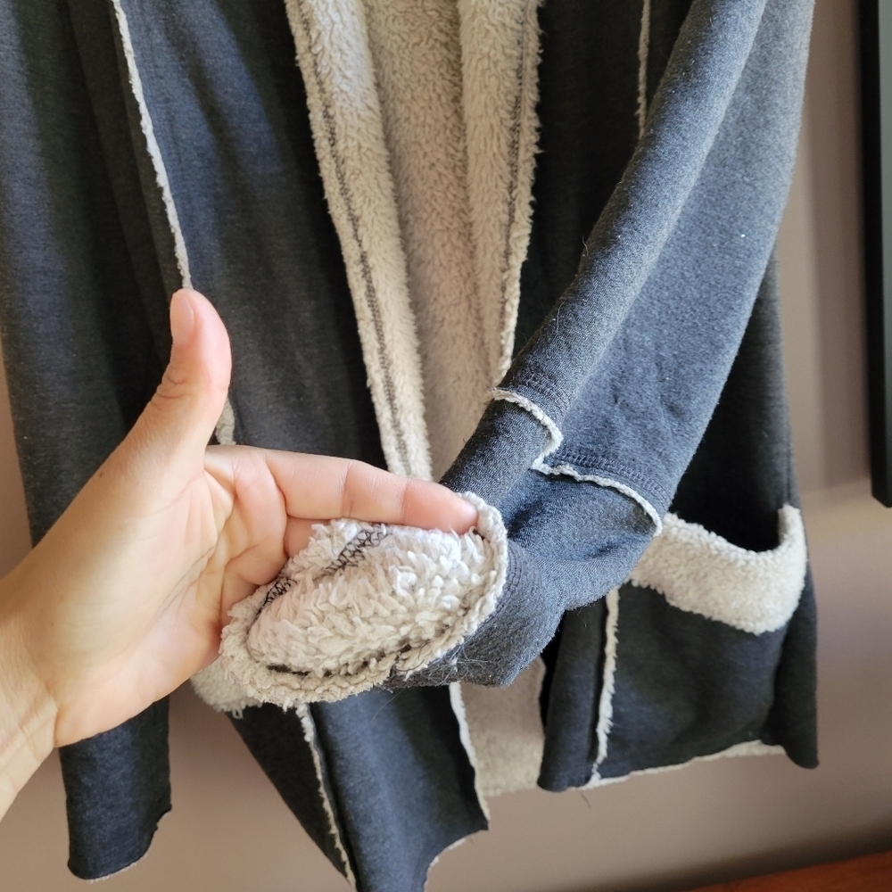 Cavalini Sherpa Jacket Small Open Front Pockets Lightweight Dark Grey Cardigan - Picture 9 of 12